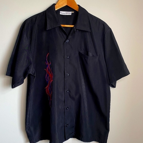 Rebel Rouser Men's Vintage Black Short Sleeve Flame Embroidered Bowling Shirt - Picture 1 of 8